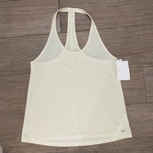 NWT Gap fit workout shirt, size M